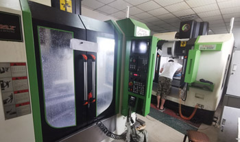 精密機(jī)械加工車(chē)間